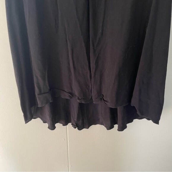 Xhilaration Black Lace Back Tank Top Blouse size M Collar V-neck Dressy Casual - Picture 6 of 11